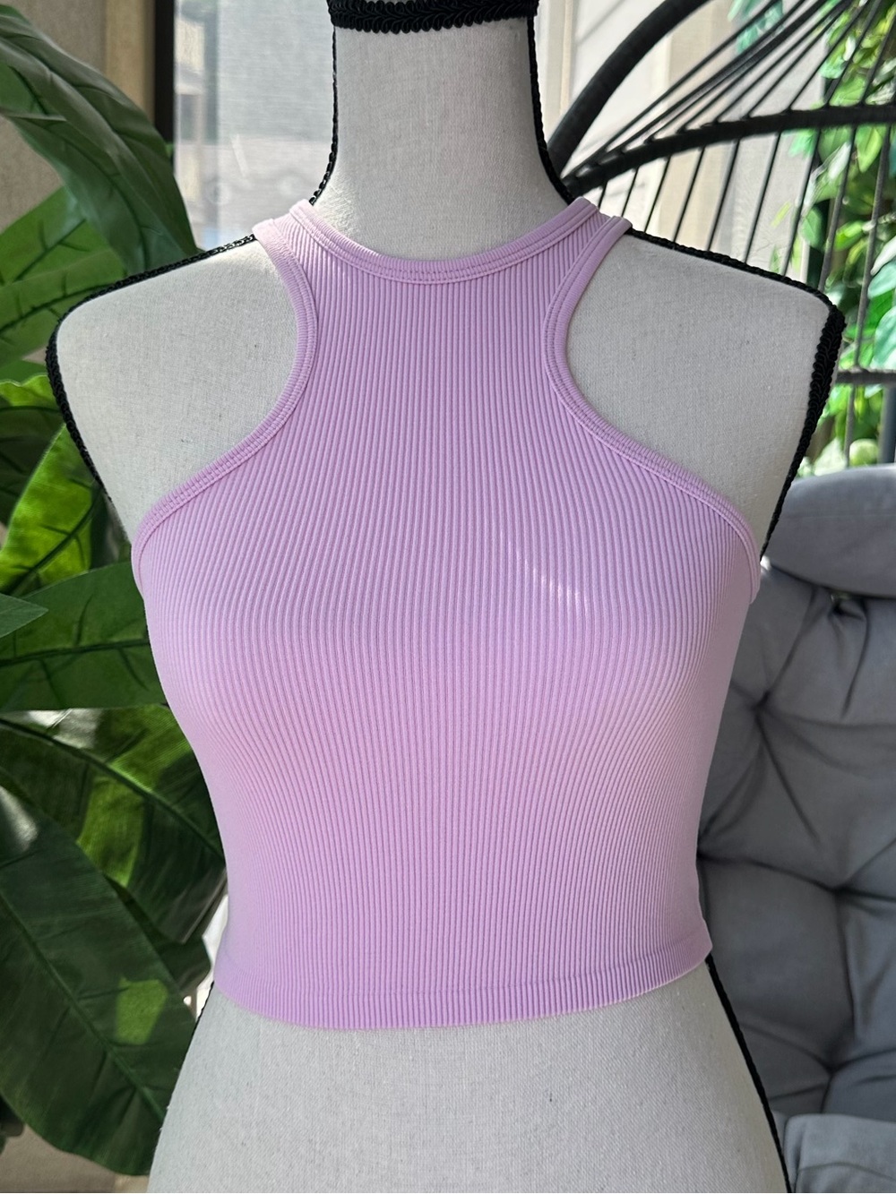 Ribbed Women’s Crop Top in Lilac